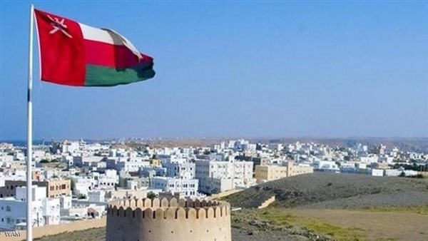 عمان تبدأ تنفيذ 5 مشاريع جديدة للطاقة المتجددة ضمن رؤية «عُمان 2040»