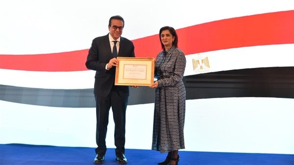 وزير الصحة يشهد احتفال إعلان مصر أول دولة باقليم شرق المتوسط  تحقق السيطرة على التهاب الكبد B