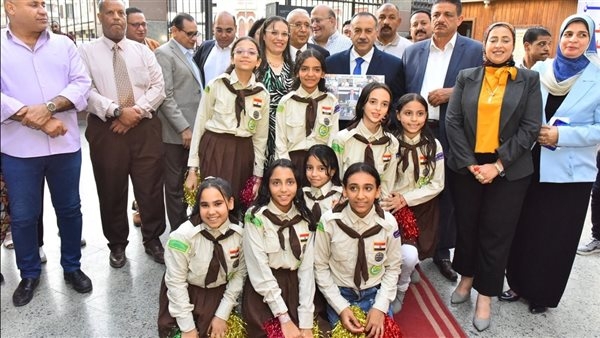 محافظ أسيوط وأمين «مستقبل وطن» بالمحافظة يشهدان احتفالية تكريم الفائزين بمسابقة «أسرة قرآنية»