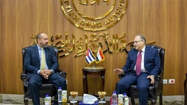 رئيس هيئة الدواء يستقبل سفير جمهورية كوبا لبحث آفاق الشراكة في التصنيع الدوائي ونقل التكنولوجيا