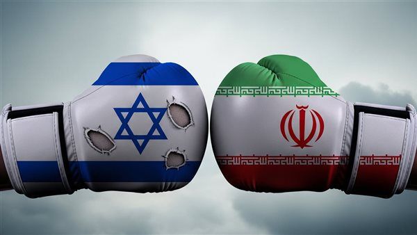 مسؤولون أمريكيون: إسرائيل «على أهبة الاستعداد» لضرب إيران
