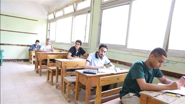 بدء امتحان مادة التربية الوطنية للثانوية العامة للعام الدراسي 2025