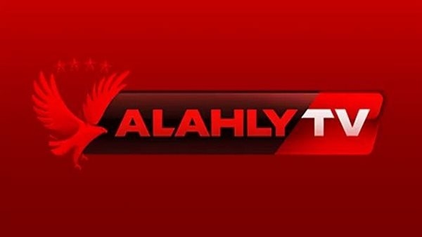 الأهلي يقترب من التعاقد مع أسامة فيصل.. والزمالك يسعى لاستعادته