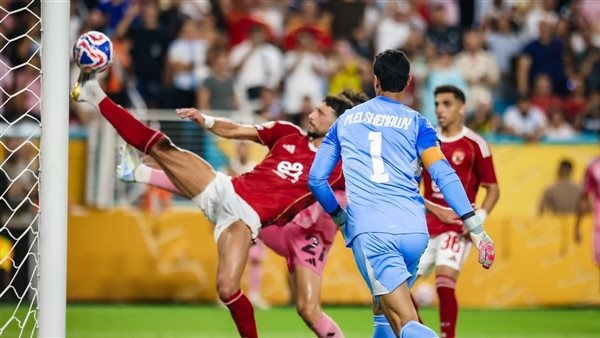 بنيران صديقة.. بالميراس البرازيلي يحرز الهدف الأول في مرمى الأهلي بكأس العالم للأندية