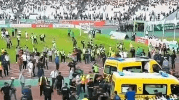 الأهلي يتقدم بالتعازي إلى نادي مولودية الجزائر فى وفاة مشجعي الفريق