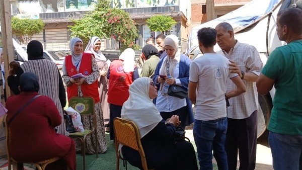 «الصحة» تقدم التوعية بأهمية الكشف المبكر عن الأورام لـ189 ألفًا و338 مواطنًا خلال 4 أيام