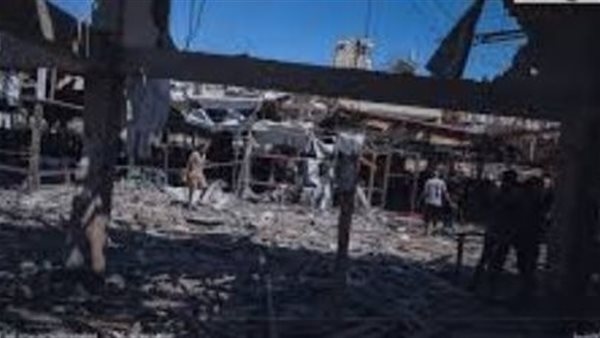 المخرج الفلسطيني رشيد مشهراوى يعلن استشهاد ابنة عمه في مجزرة مقهى بحر غزة