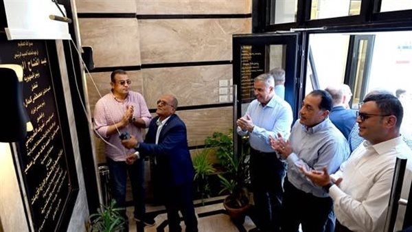 رئيس الوزراء يفتتح مركز السيطرة والتحكم بشركة مياه الشرب بالإسكندرية