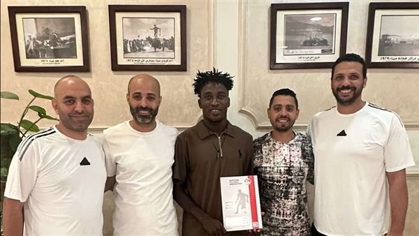 غزل المحلة يضم المهاجم الكاميروني «شي بوندي» استعدادًا للموسم الجديد