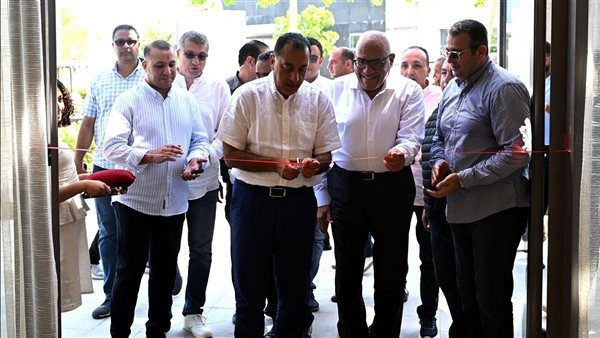مدبولي يفتتح معرض الهيئة العربية للتصنيع للمنتجات الخشبية والإلكترونية بالساحل الشمالي الغربي