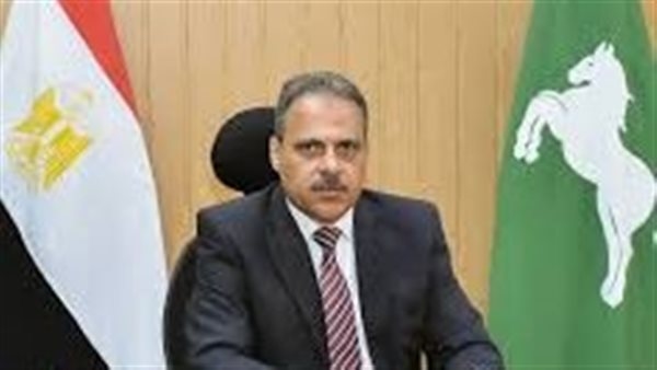 محافظ الشرقية يقرر النزول بالحد الأدنى للقبول بعدد من مدارس الثانوي الفني