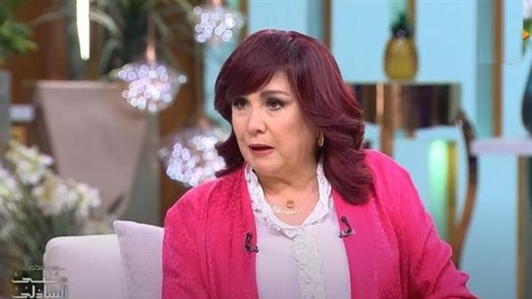شيرين تكشف عن اسمها الحقيقي.. وقصة إصابة كادت أن تؤدي لاعتزالها الفن
