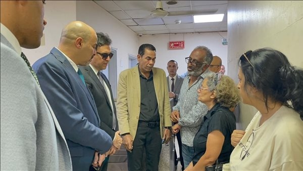 وزير الثقافة يتابع إجراءات خروج جثمان الأديب صنع الله إبراهيم ومراسم التشييع