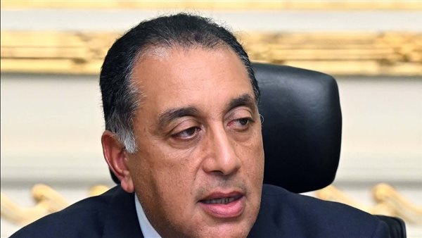 رئيس الوزراء: سجلنا أمس رقما قياسيا فى استهلاك الكهرباء بلغ 39500 ميجا وات