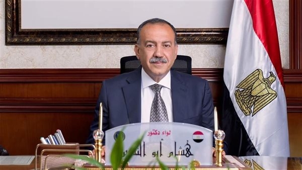 ضبط لحوم وسلع غذائية فاسدة وتحرير 382 محضرًا خلال حملات رقابية على الأسواق بأسيوط