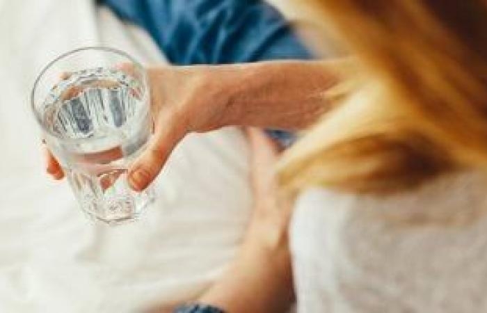 صحة وطب : رمضان قرب.. وصفة لحمايتك من الجفاف في الصيام