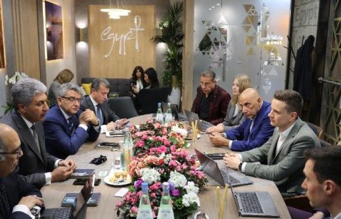 أخبار مصر : بورصة برلين.. وزير السياحة يروج للاستثمار بالساحل الشمالي والمتحف الكبير