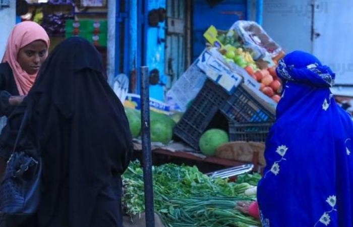 أخبار العالم : مشاريع نساء اليمن.. إنتاج سلع رمضانية لزيادة المداخيل
