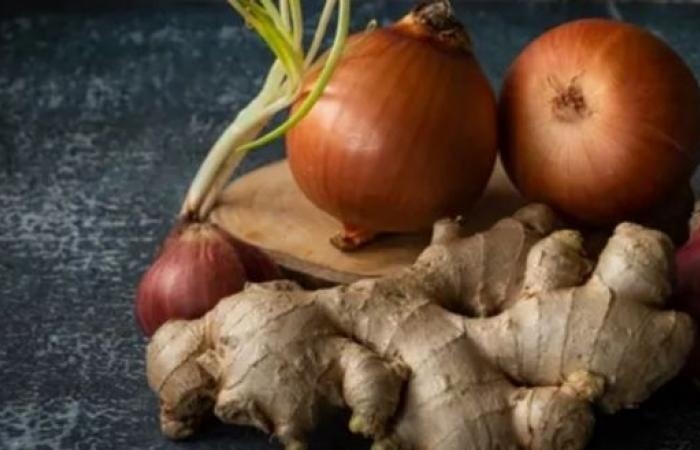 صحة : منها الزنجبيل والبصل.. عناصر غذائية مفيدة لعلاج عسر الهضم