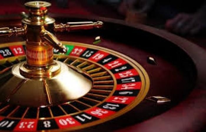 أفضل استراتيجيات الكازينو للاعبين العرب: كيف تزيد من فرص ربحك؟
