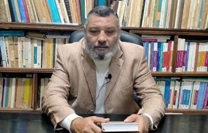 سياسة : صاحب واقعة خلع البنطلون وفتوى سرقة الكهرباء.. وفاة الدكتور إمام رمضان