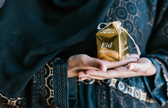 عالم المرأة : عيدكم مبارك.. أجمل كروت وعبارات تهنئة عيد الفطر 2025 أرسلها لأحبابك وأصدقائك