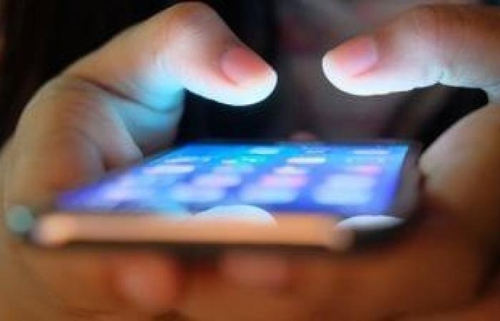 أخبار التكنولوجيا : الهواتف الذكية بدون شاشات: هل سننتقل إلى الأجهزة القابلة للارتداء؟