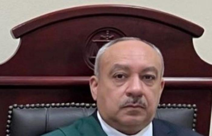 أخبار مصر : المشدد 10 سنوات وغرامة 100 ألف جنيه لـ عامل يتاجر فى المخدرات