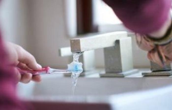 صحة وطب : هل تنظيف أسنانك بالفرشاة يقى من السرطان؟