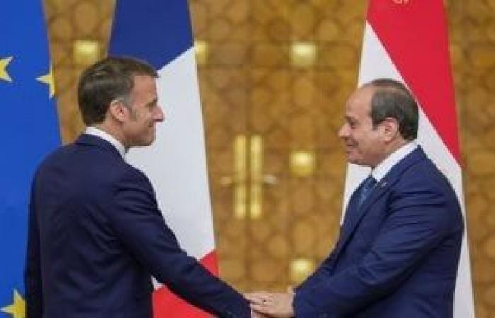 أخبار السياسة : النائبة أمل سلامة: زيارة الرئيس الفرنسى لمصر محط أنظار العالم