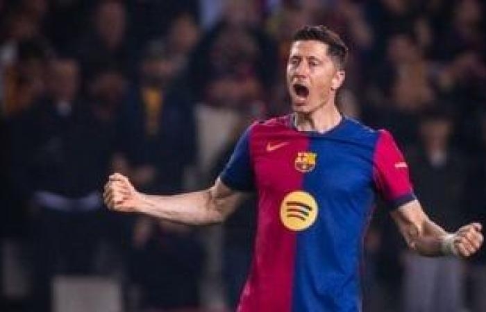 رياضة عالمية : برشلونة ضد دورتموند.. ليفاندوفسكي يعزز تقدم البارسا بهدف ثان فى الدقيقة 48