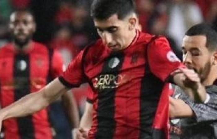 رياضة عالمية : شباب قسنطينة يتأهل لنصف نهائى الكونفدرالية بعد فوزه على اتحاد الجزائر بركلات الترجيح