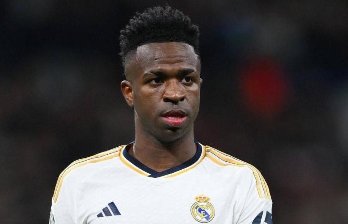 رياضة : جماهير ريال مدريد تصعق فينيسيوس في اختيار منفذ ضربات الجزاء