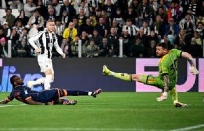 رياضة عالمية : يوفنتوس ضد ليتشي.. اليوفى يتفوق 2-0 فى الشوط الأول بالدوري الإيطالي