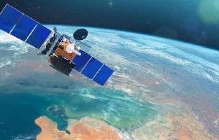 أخبار التكنولوجيا : سبيس إكس تطلق الدفعة التاسعة من أقمار التجسس للحكومة الأمريكية