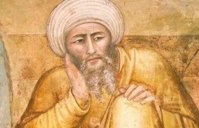 ثقافة : ذاكرة اليوم.. ميلاد ابن رشد وافتتاح جامع أشبيلية وإجراء أول مكالمة هاتفية