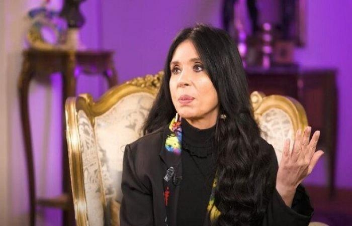 «من منا بلا خطيئة؟».. كواليس أول مواجهة على الهواء بين دينا وشقيقتها المعتزلة