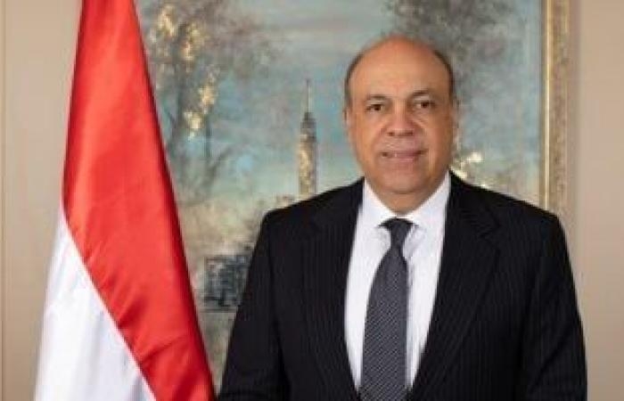 أخبار السياسة : وزير الطيران يشارك فى المؤتمر الوزارى "الإيكاو للتسهيلات" بالعاصمة القطرية
