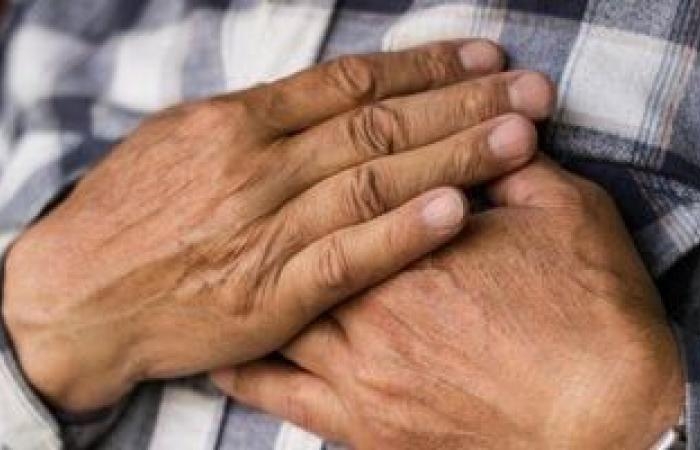 صحة وطب : مش بس برد العضم.. أشهر أسباب آلام الضلوع