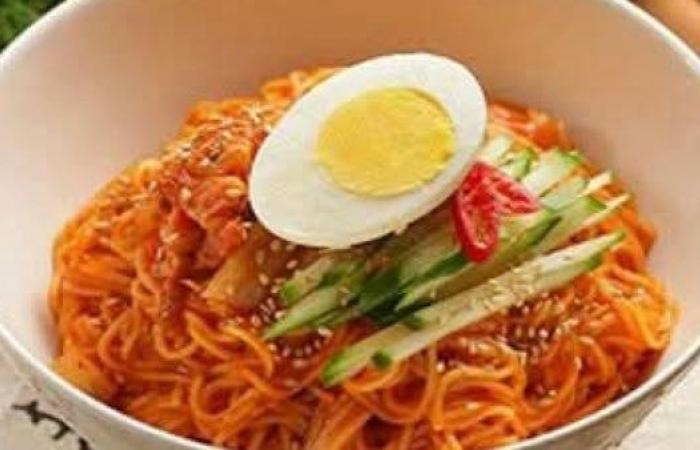 أخبار مصر : بأقل التكاليف .. طريقة عمل النودلز الكوري