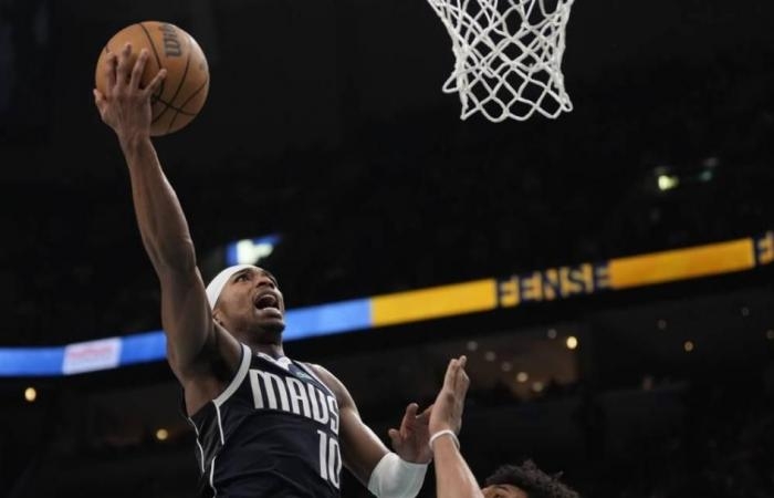 رياضة : جريزليز وهيت يتأهلان للأدوار الإقصائية في الـ«NBA»