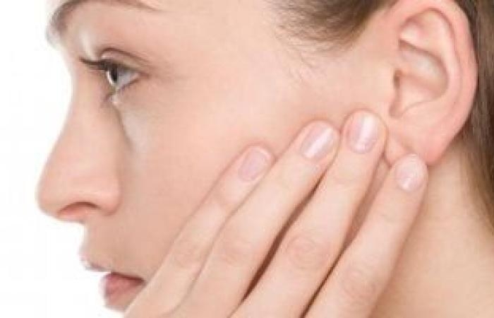 صحة وطب : ألم الأذن المزعج للصغار والكبار.. اعرف أسبابه وطرق العلاج
