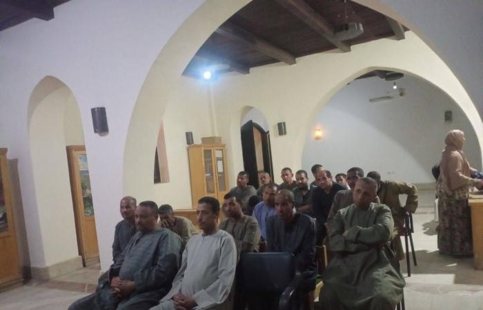 محافظات : ثقافة الأقصر تقدم محاضرات حول "احمي بلدك" وورش فنون تشكيلية للأطفال.. صور