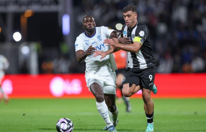 أخبار العالم : مشاجرة بين حمد الله ولاعبي الهلال خلال مباراة في الدوري السعودي