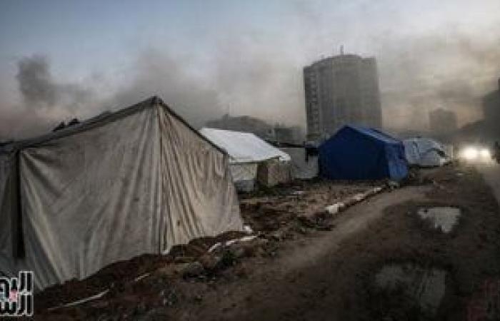 أخبار عربية : استُشهاد وإصابة 6 فلسطينيين في قصف إسرائيلي على مخيم البريج وسط قطاع غزة