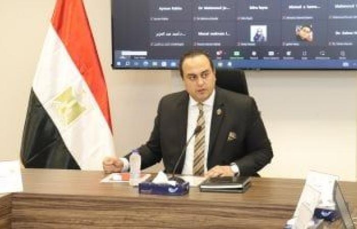 تقارير مصرية : رئيس هيئة الرعاية الصحية يتابع نتائج برنامج "الزائر السري"