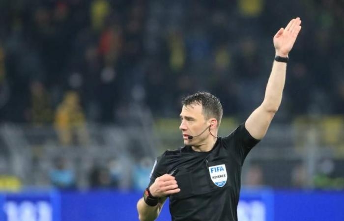 رياضة : حكم قمة سان جيرمان وأرسنال متهم بالتلاعب