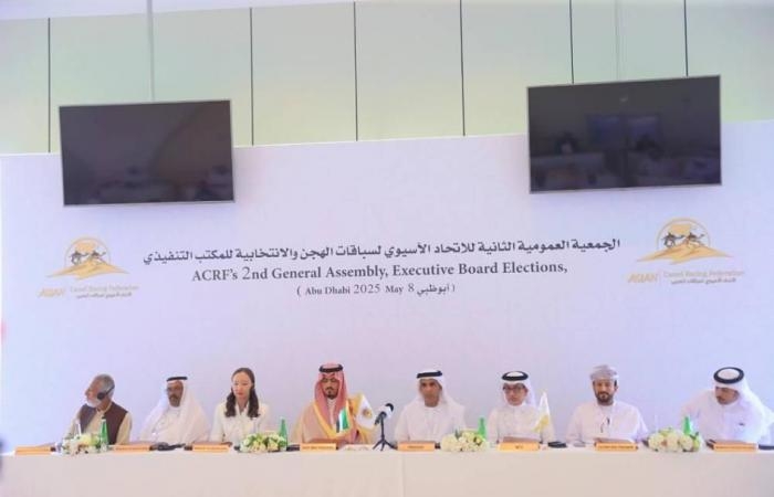 رياضة : المهيري رئيساً لـ«آسيوي سباقات الهجن» بالتزكية