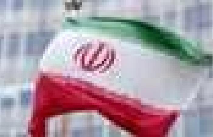 نافذة إيران والنووي.. الأقمار الاصطناعية ترصد "قوس قزح" السري