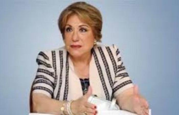 أخبار مصر : سميحة أيوب تنفي شائعات تدهور حالتها الصحية: أنا بخير